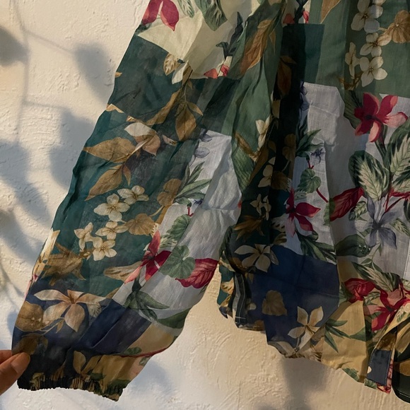 Tommy Bahama Hightide Flora Pintuck Blouse - Picture 3 of 8